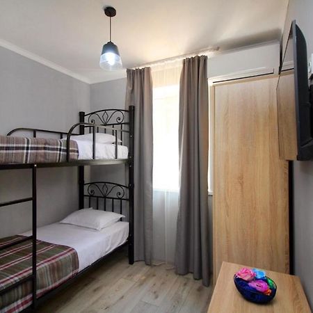 Kaznest Apart-Hotel Alma-Ata Exteriör bild